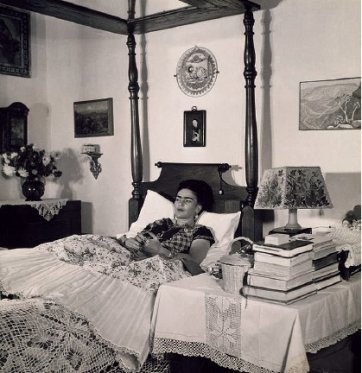 Frida Kahlo in her bed by Freund, Gisèle 1952 (The Rose Art Museum)