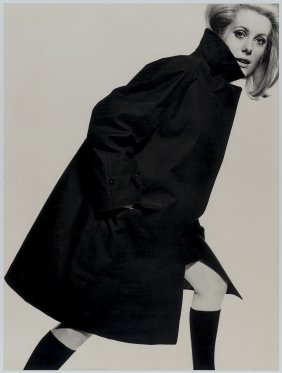 Catherine Deneuve, Vogue Paris mai 1966